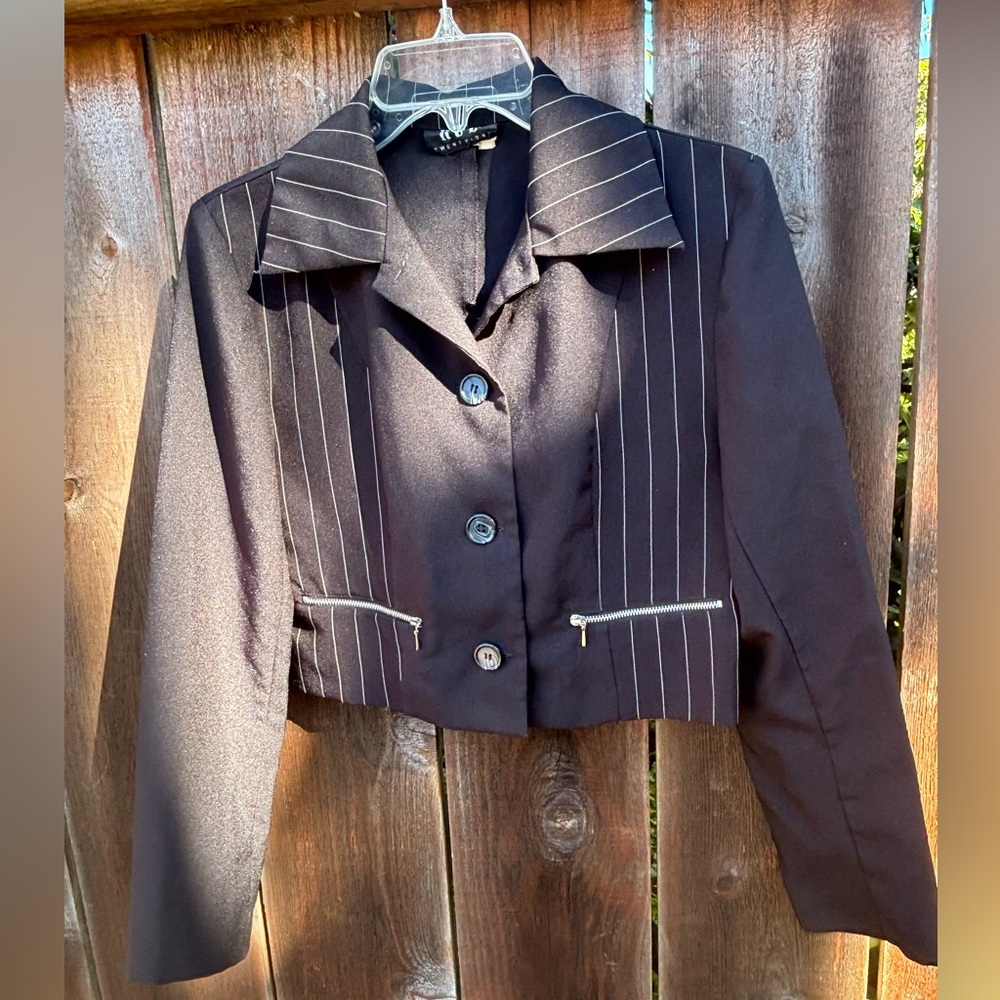 Jacket - Picture 7 of 10